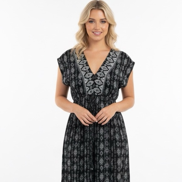 Medium maxi boho black & white Aztec print dress - Picture 1 of 7